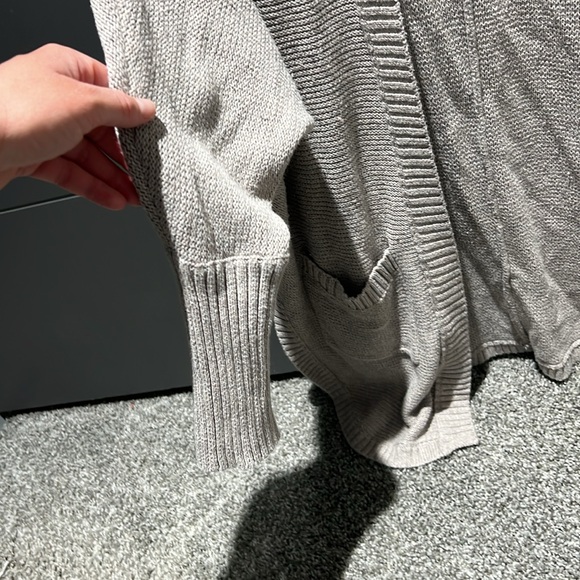 American eagle cardigan with side slits - Picture 2 of 5